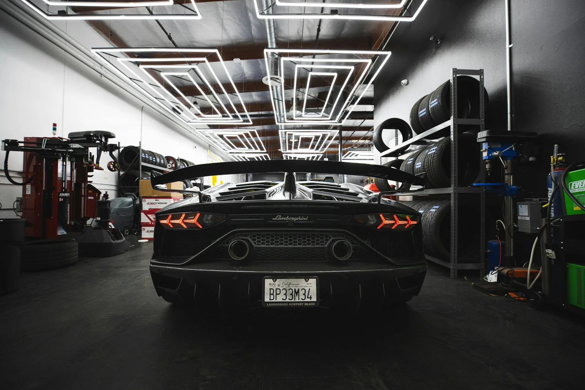lightweight sports car weight reduction tuning garage performance