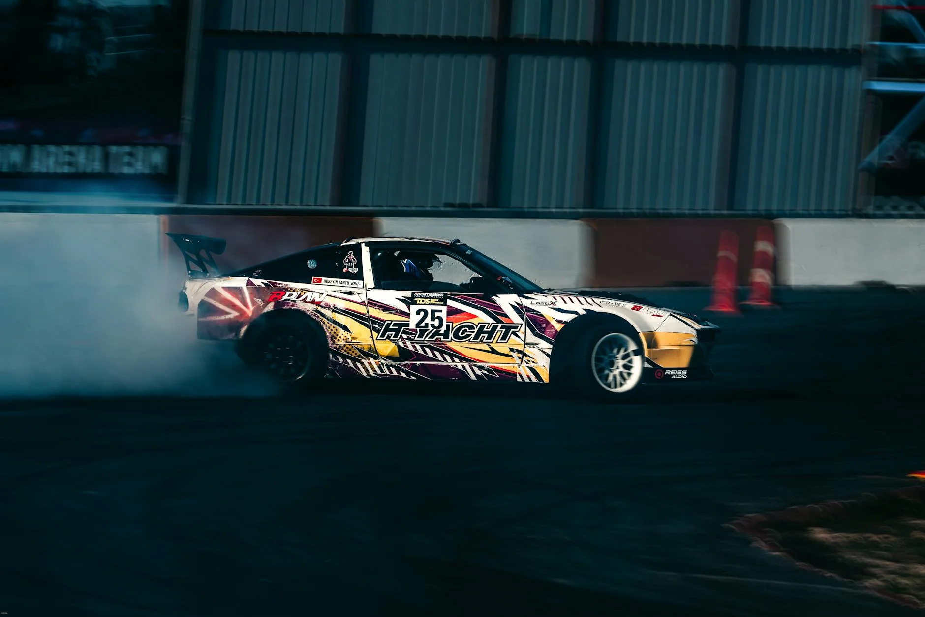 Need for Speed Carbon canyon duel racing mountains