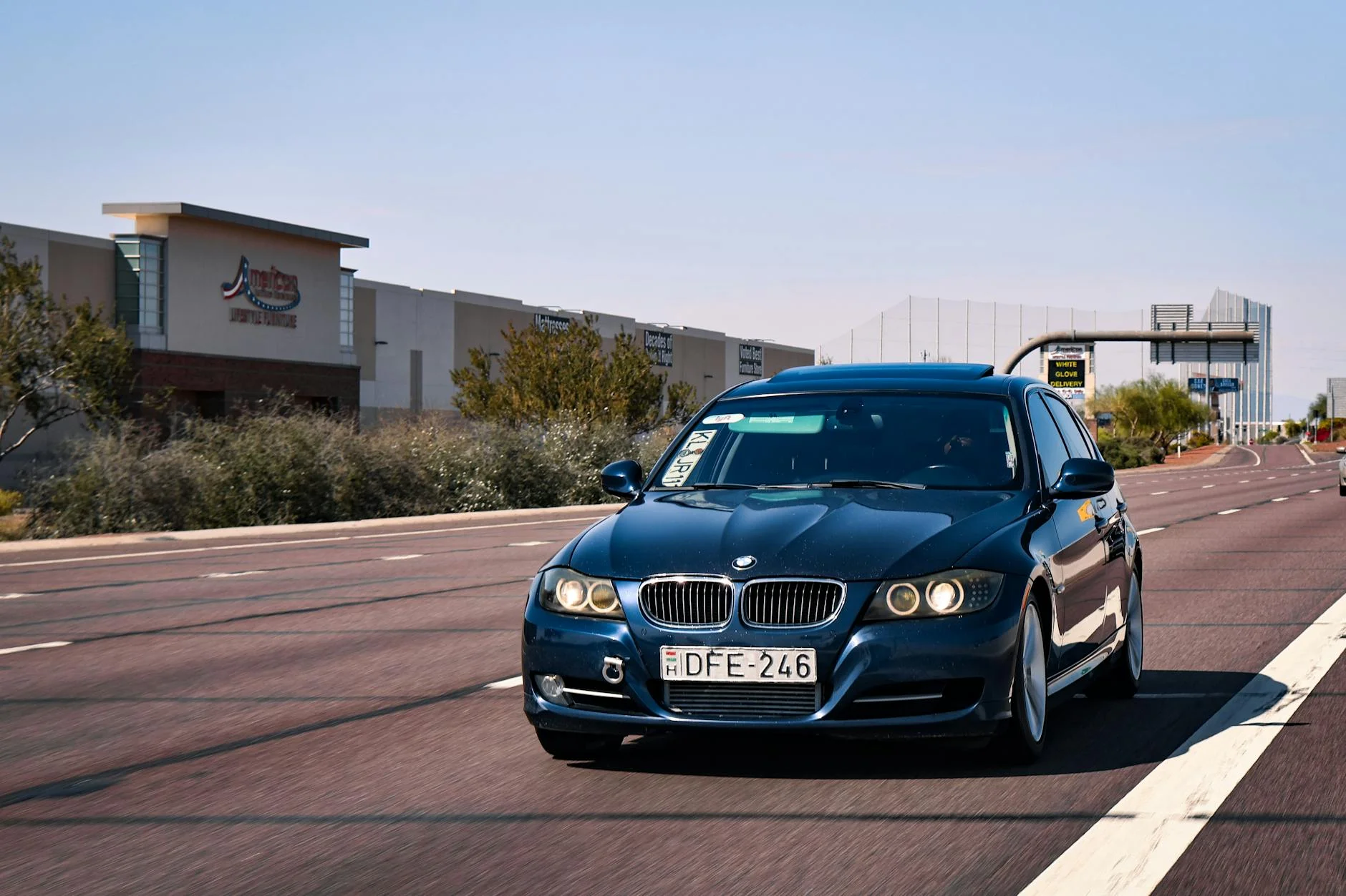 Need for Speed Most Wanted police pursuit highway escape BMW M3