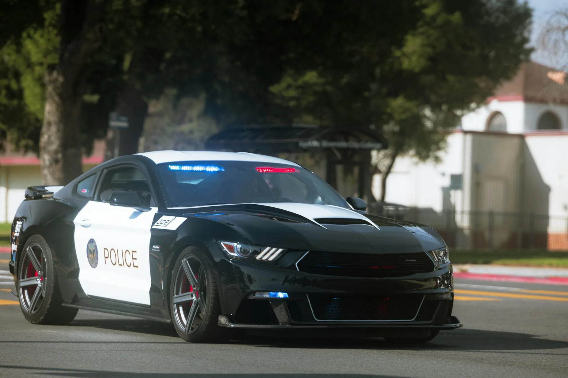 Need for Speed Rivals racing game HUD minimap interface police pursuit