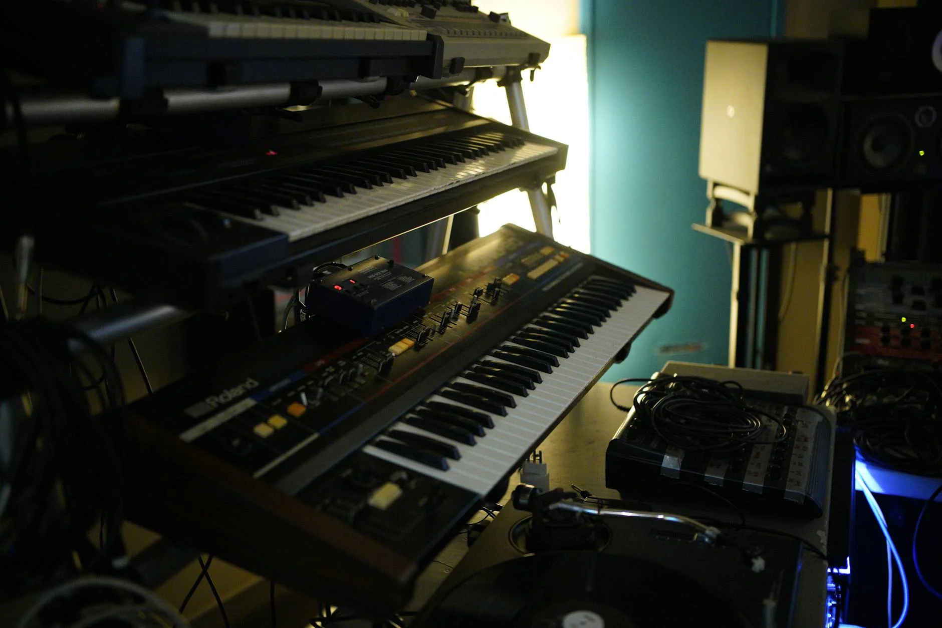 vintage synthesizer music studio 1990s electronic music production
