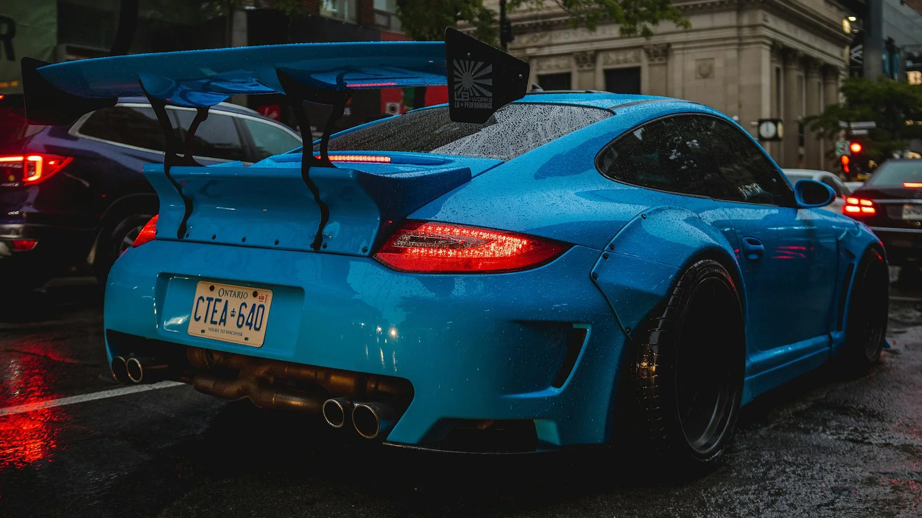 Need for Speed Heat night city neon rain wet asphalt car racing