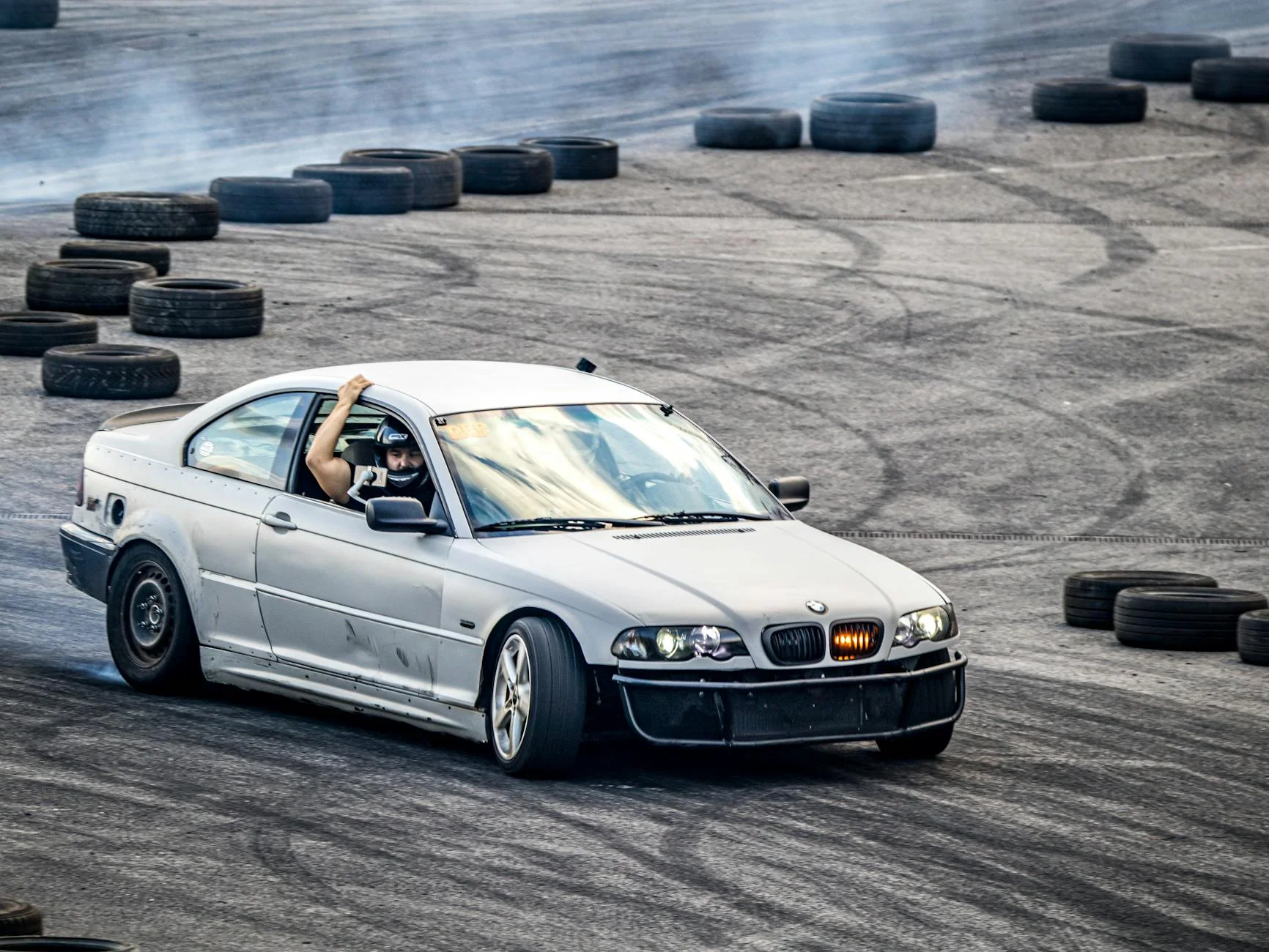 Need for Speed car drifting corner braking technique urban street