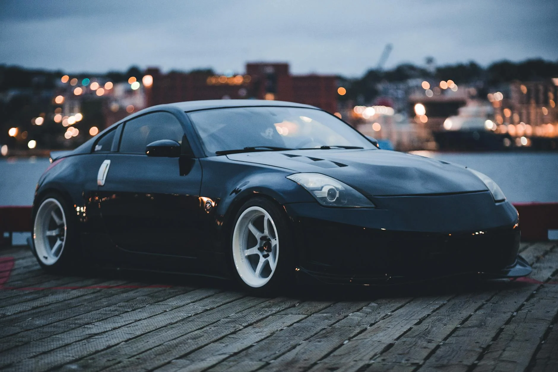 Ночные гонки в Need for Speed: как ездить в темноте и побеждать
